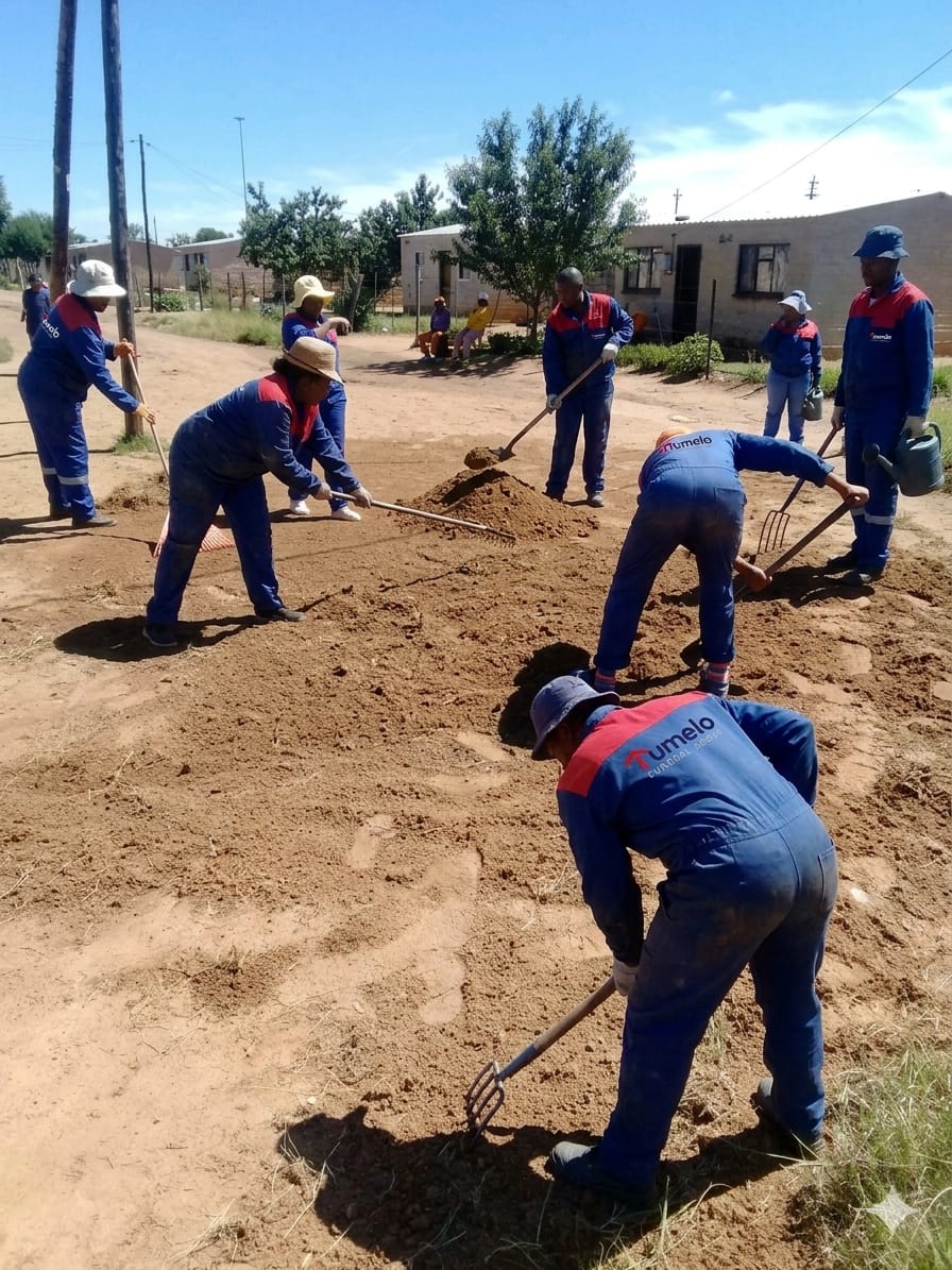 Foundation Community 2